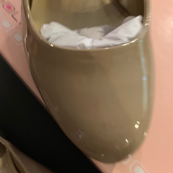 Bandolino Women’s heels - Picture 3 of 6